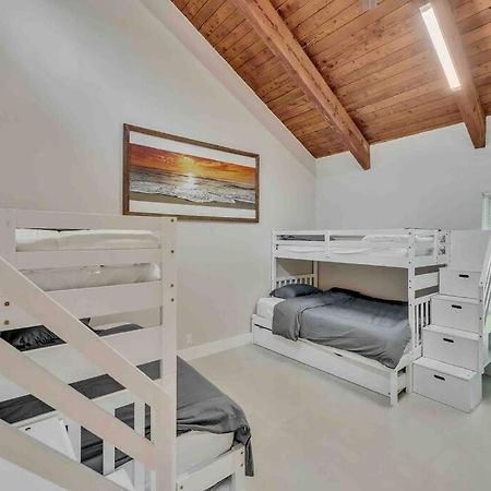 Rare Hidden Getaway Heated Pool 1.5 Acres! Sleeps 16 Villa Fort Lauderdale Bagian luar foto